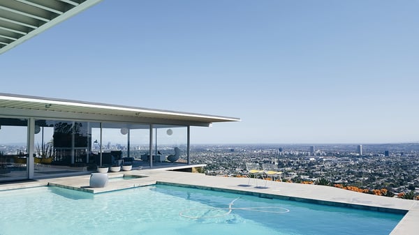 360 degree views of the city from the pool deck